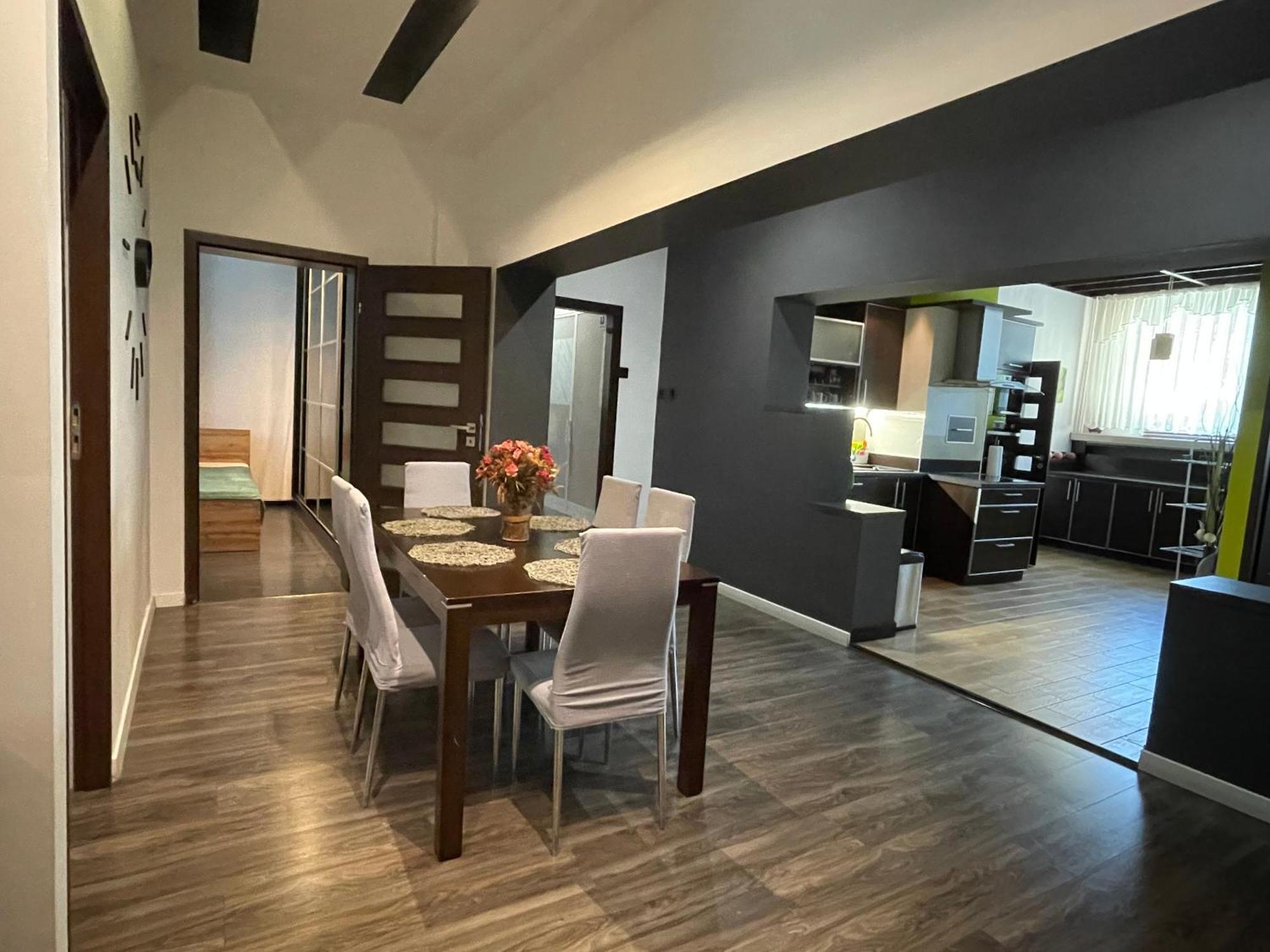 Apartament Jagiellonska Sosnowiec Buitenkant foto